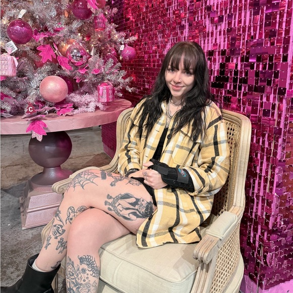 Meet the Posher Other - Meet your Posher, Emily